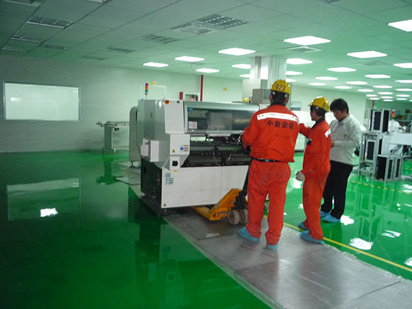 無(wú)塵室車間設(shè)備搬運(yùn)