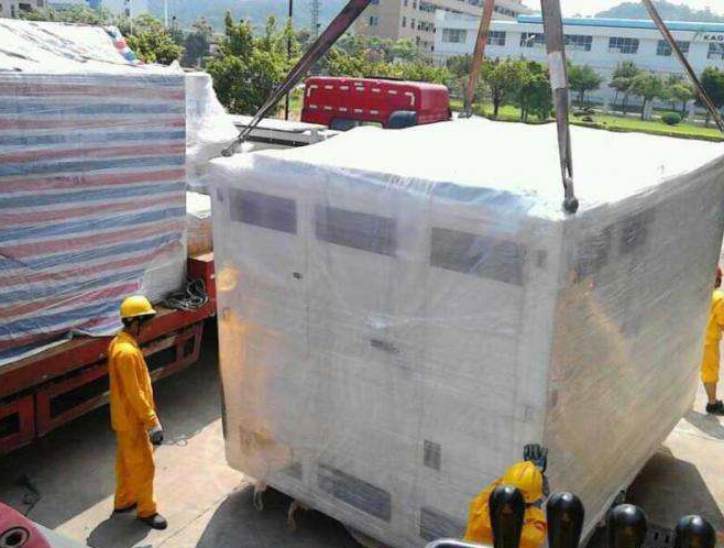 無錫設備吊裝搬運公司：要想控制起重吊裝安全，這八點安全點必須要注意！