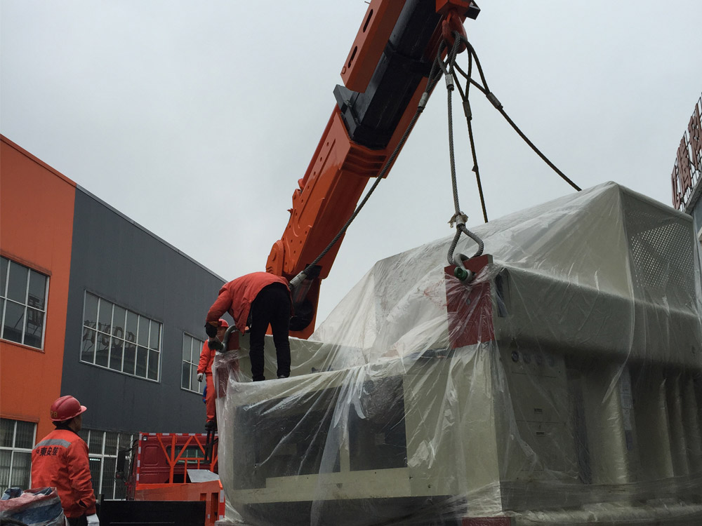 沖床吊運(yùn)安裝 沖床吊運(yùn)安裝